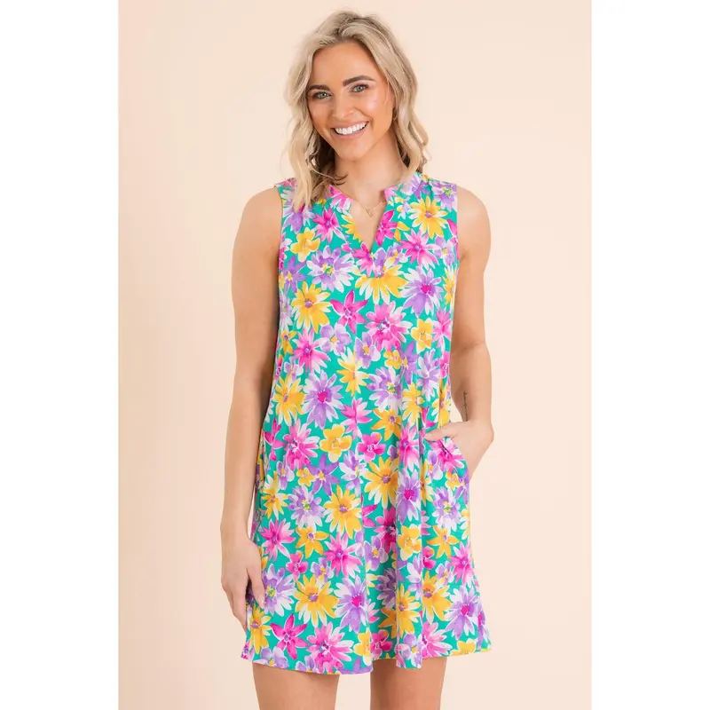 Green With Daisy Print Wrinkle Free Liz Dress