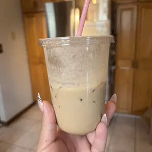 Cute Pink Heart Straw Cups | 100 Sets Party Essential | Leakproof & Spill-Resistant Design for iced coffee protein shake cups | 400ml Large Capacity | Exclusive & galentines party| Eco-Friendly & BPA-Free Material