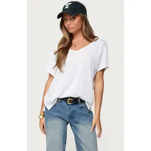 Edikted Women's Sonora Oversized v Neck T-Shirt
