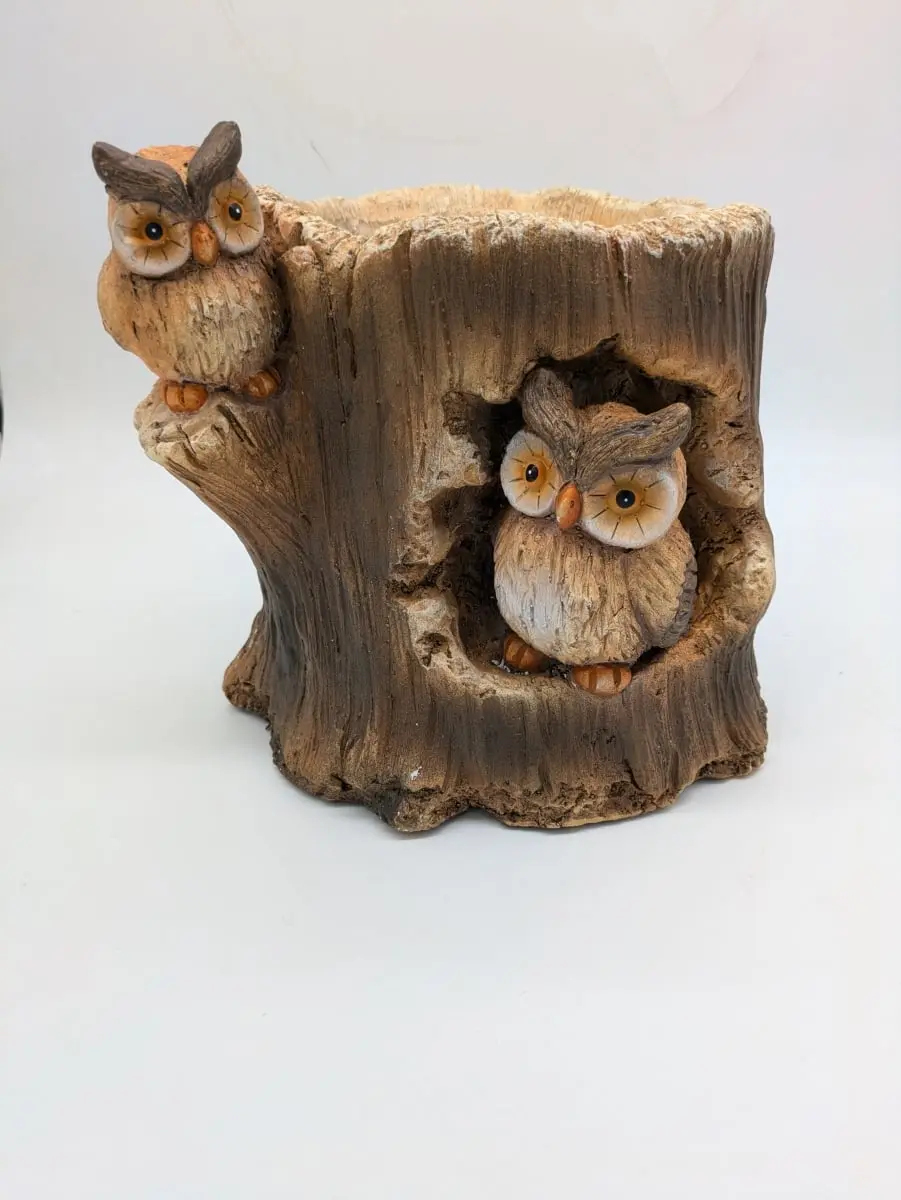 Esschert Design USPL016 Faux Wood Double Owl in Log Planter