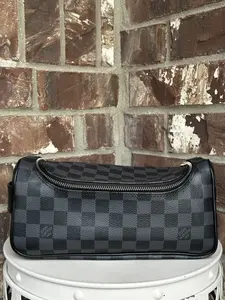 Pre-owned Canvas Small Leather Goods Louis Vuitton Damier Graphite Toiletry Pouch 43542