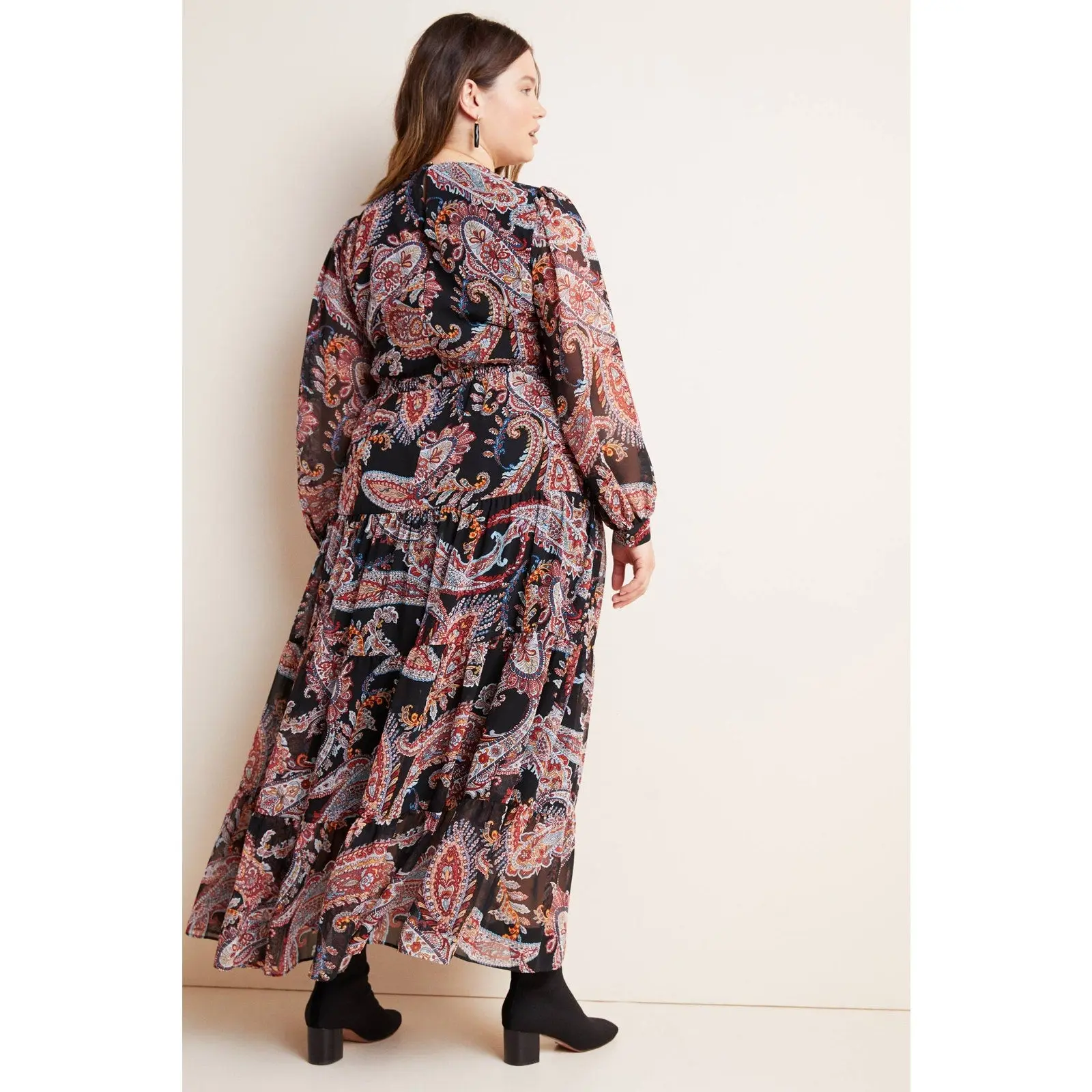 Anthropologie Paisley Long Sleeve Maxi Dress PLUS 16W Black Motif - TikTok  Shop
