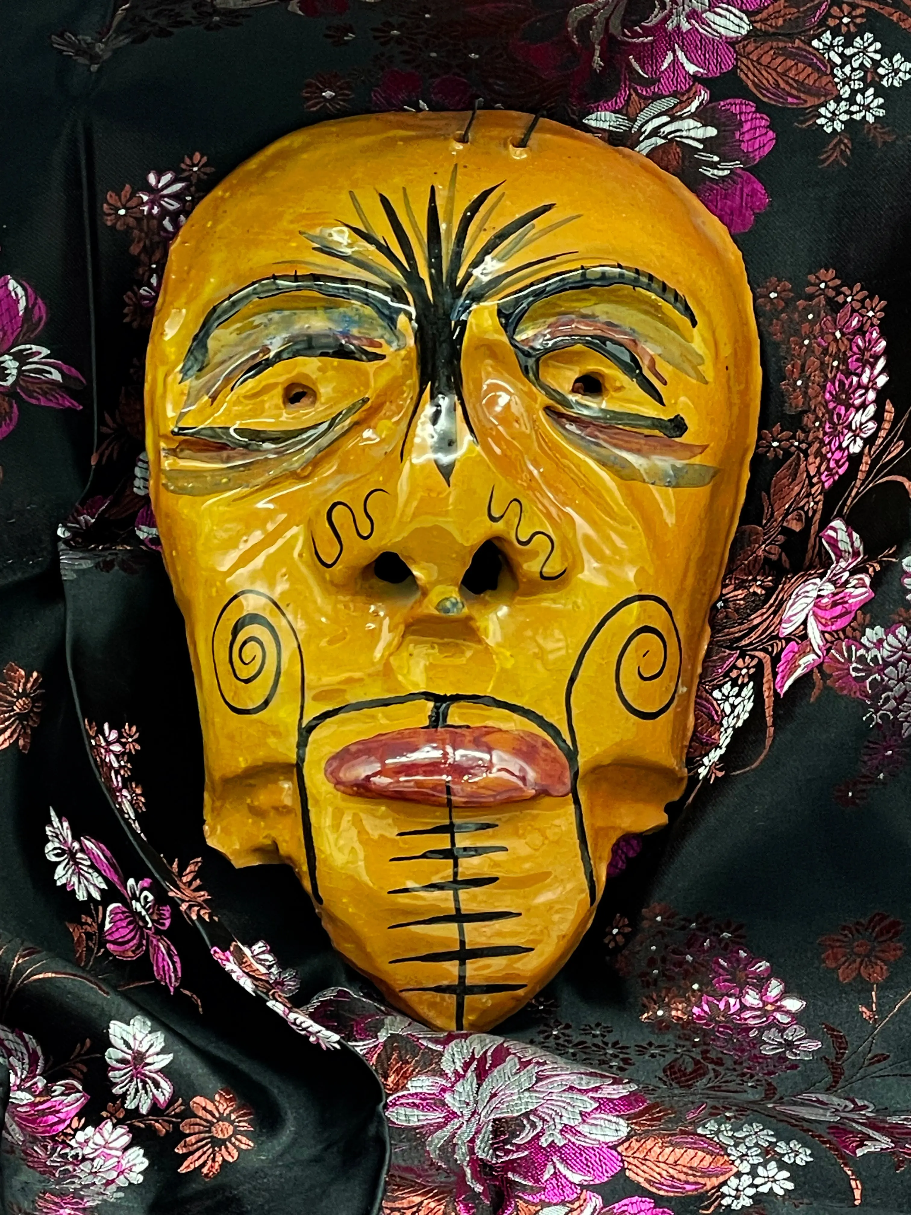 Balinese Terracotta Ceremonial Mask with Painted Tattoo Motifs – Handcrafted Folk Art