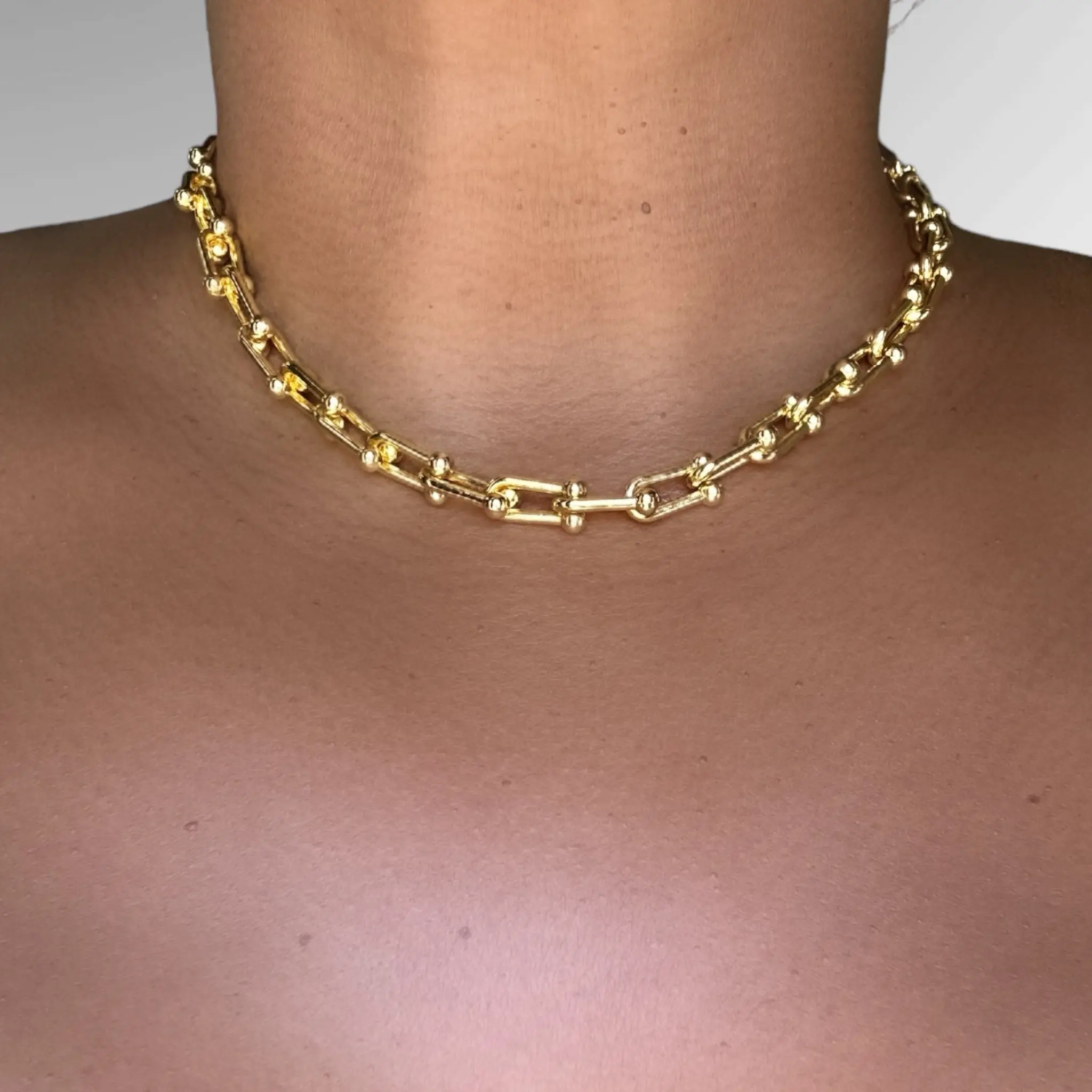 ALYSSA NECKLACE