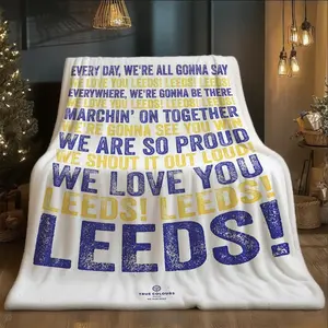 【JIT】One Piece LEEDS TEAM SONG Printed Flannel Blanket Flannel Throw Blanket - Warm and Soft, Suitable for Sofa, Bed, and Travel, Suitable for All Seasons, Machine Washable, Suitable for Naps, Office Rest, Holiday Gift Choice, for Friends