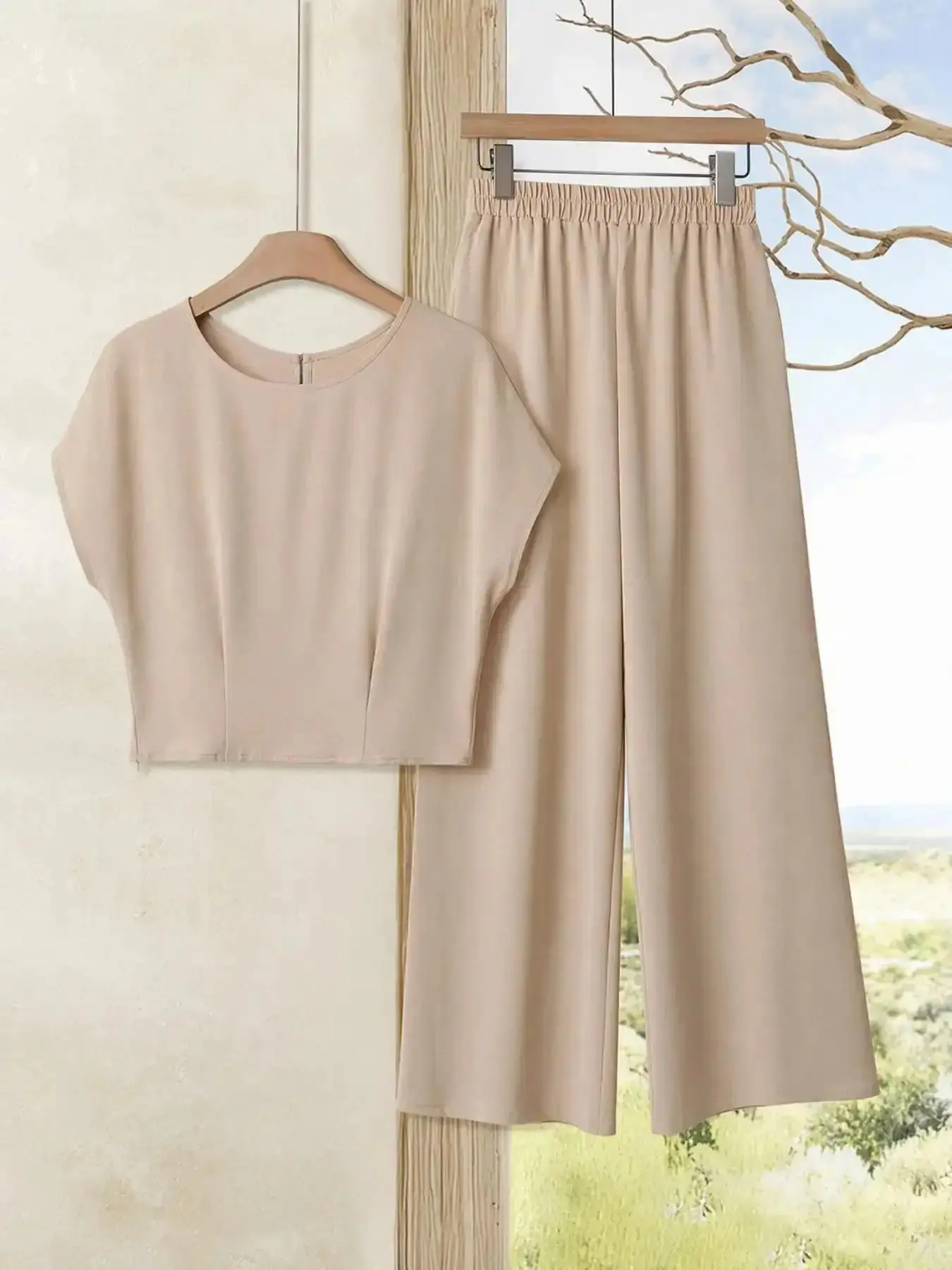 Batwing Sleeve Top Wide Leg Pants Matching Set for Women, Two-Piece Round Neck Casual Streetwear Outfit, Elastic Waist Neutral Tone Coordinated Look Design, Effortless Lounge Silhouette Trending Now, Versatile