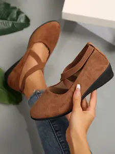 Soft Wedge Heeled Shoes for Women, Stylish Fashion Elegant Classy Closed-Toe Design in Faux Suede, Solid Color Wedge, Comfort Style for Day or Night Wear, Footwear