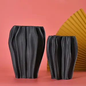 Jingdezhen Ceramic Vase: Modern Minimalist Elegance