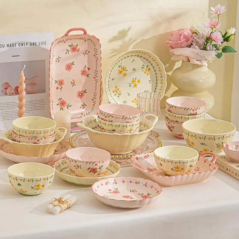 Floral Pattern Ceramic Tableware Set, 4/6 Counts/set Including Bowl & Plate & Saucer & Candle Holder, Kitchen Cutlery Set for Home Restaurant Party, Ceramic Dinnerware Set, Tableware Dinnerware Sets