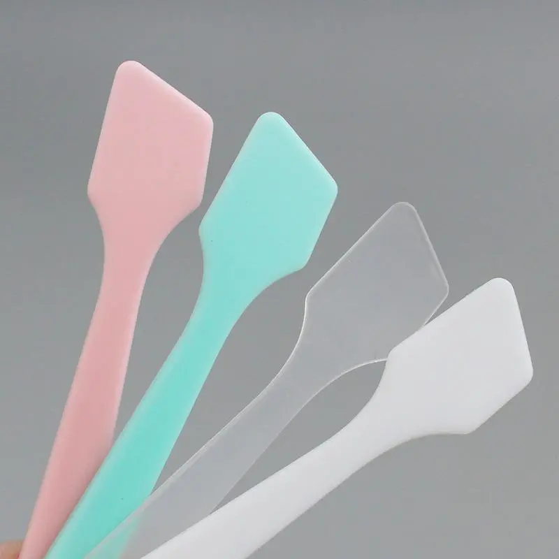 3pcs Mask Stick, Stirring Brush, Scraper, Scoop, Small Spatula for Cosmetics - Makeup Spatula - Multipurpose Mini Applicator for Mixing Cream, Skincare, or Scraping Jars