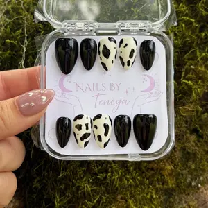 Cow Print Press on Nails (Medium)