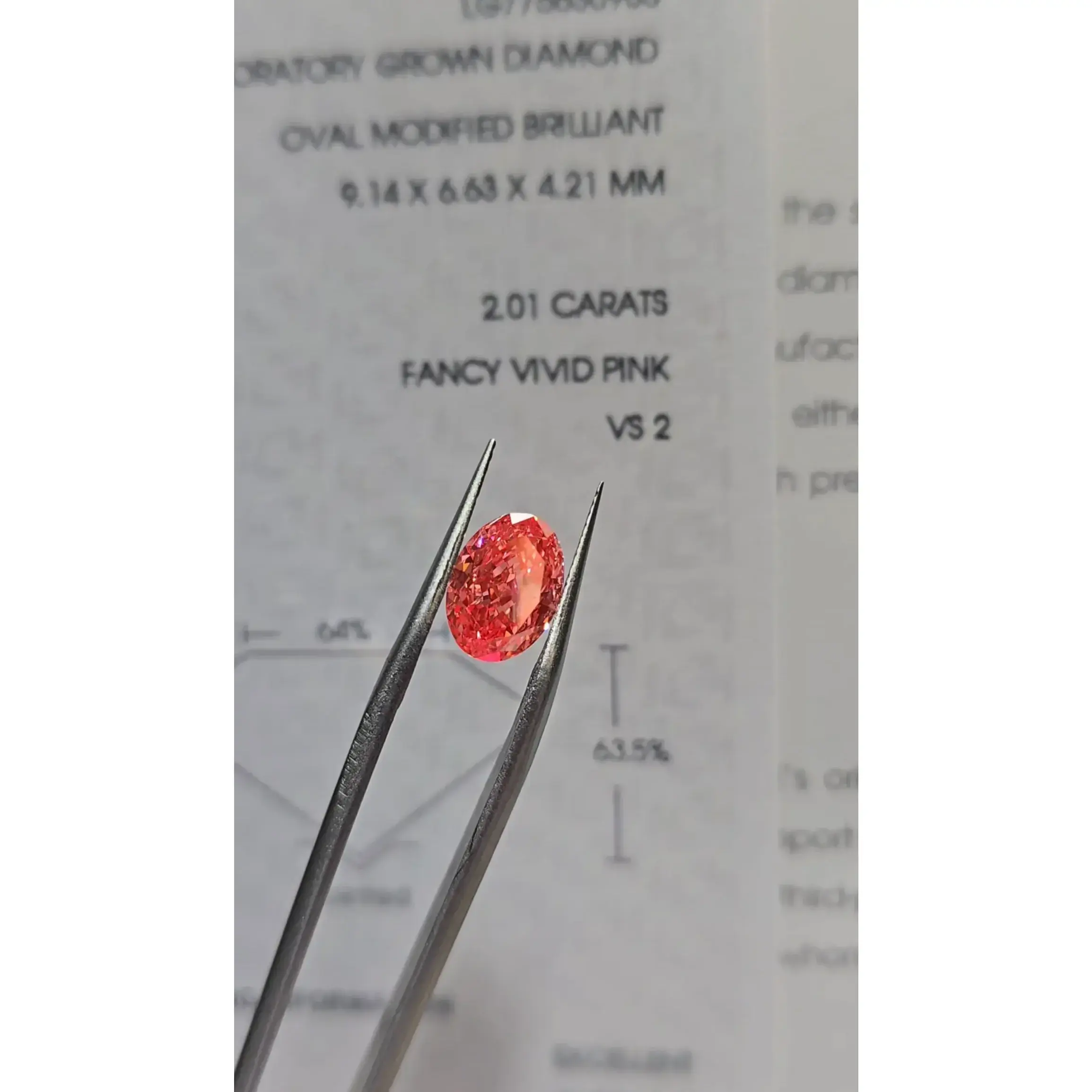 Beautiful Fancy Pink Oval 2.01 Carat VS2 💎 IGI Labgrown Diamond 🔥