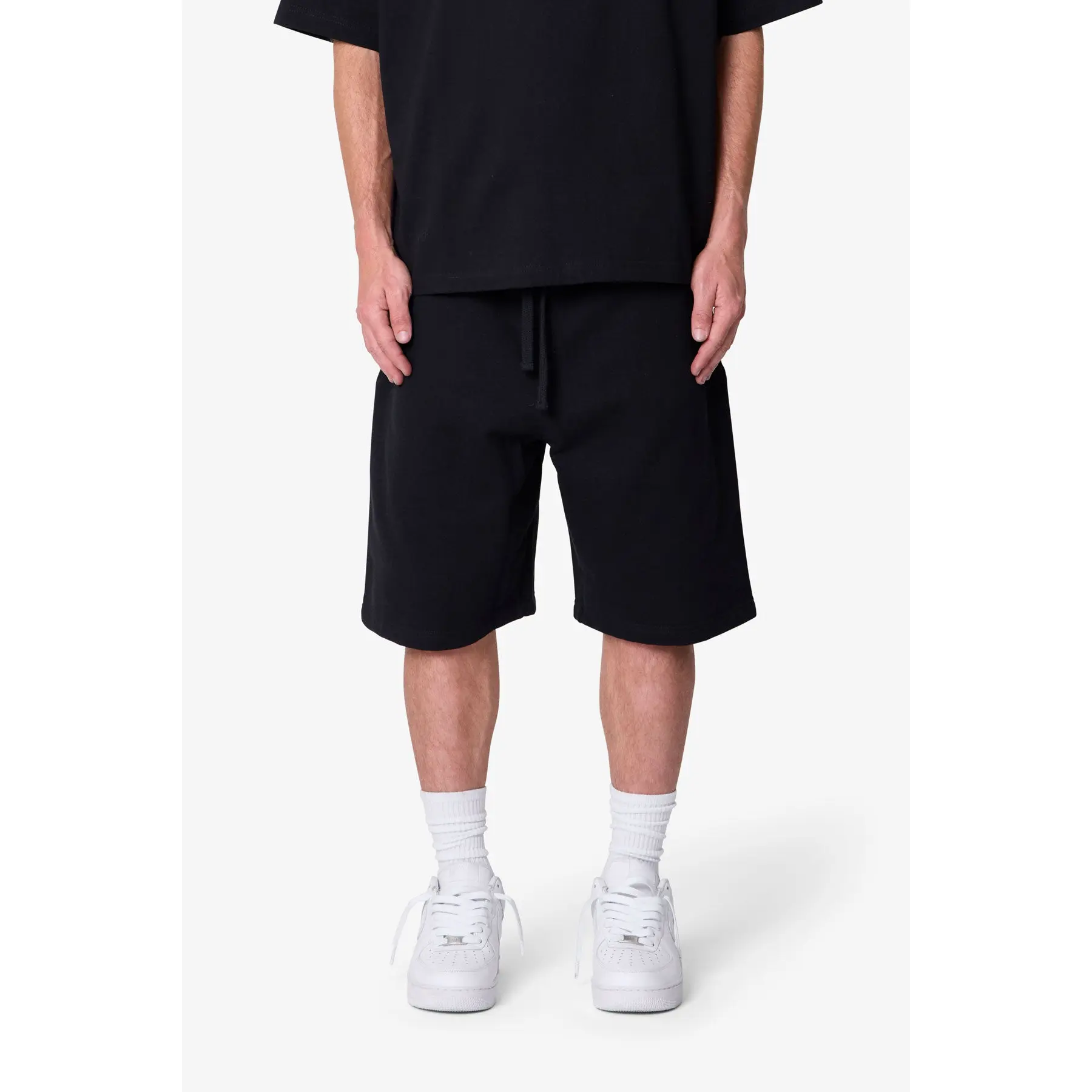 mnml Heavy Basic Sweatshorts - Black mnml Heavy Basic Sweatshorts - Black