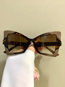 Unisex Fashionable All-match Color Block Large Frame Tortoiseshell Sunglasses, Trendy Casual Sunglasses for Everyday Use, Fashion Accessories for Outdoor Activities