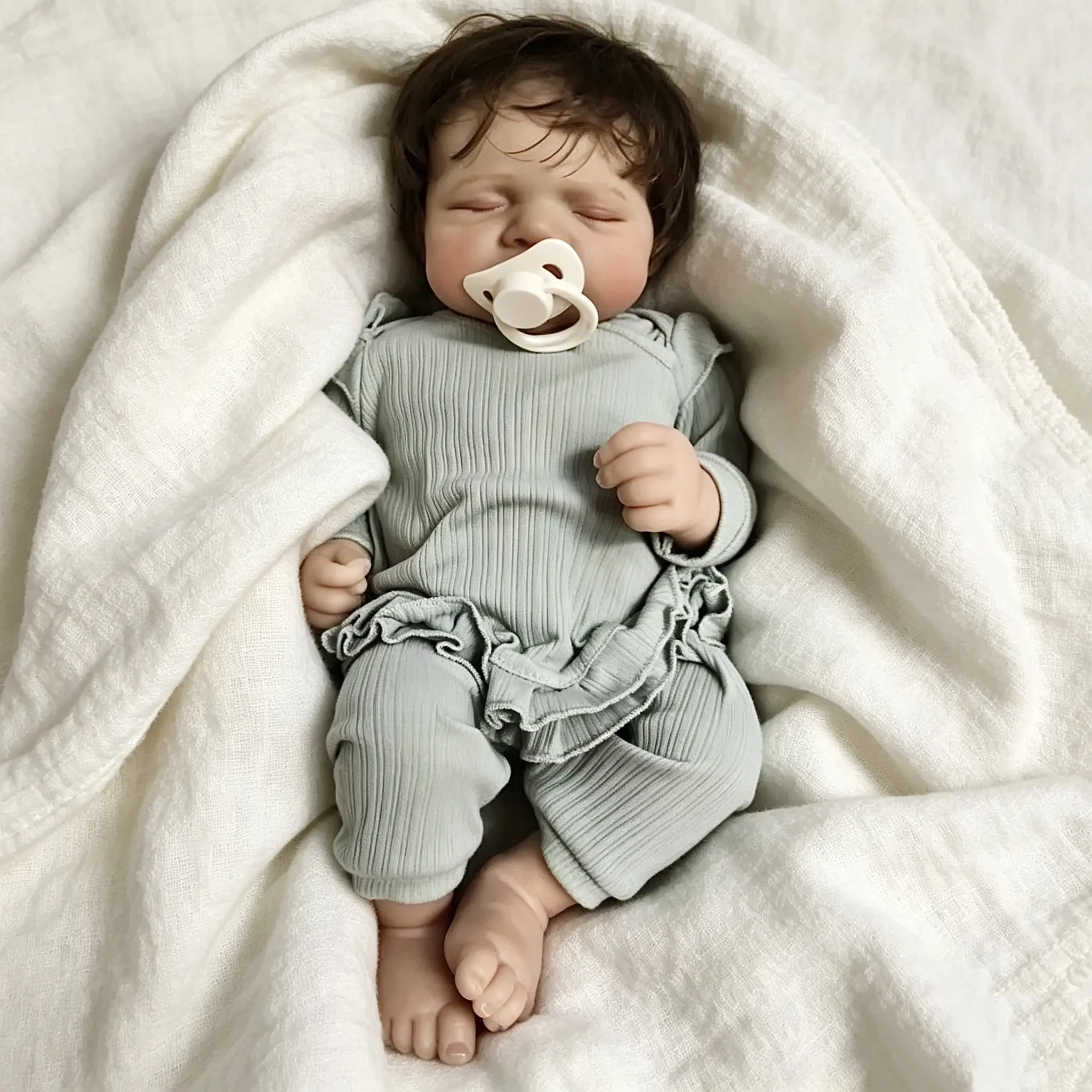 Kiss-Reborn Unisex Collectible Baby Doll, 48 cm/19inch Realistic Sleeping Newborn, 3D Hand-Painted Details, Soft Vinyl-Cloth Body, Visible Veins, Hand-Rooted Hair, Children Play Toys, Birthday Gift