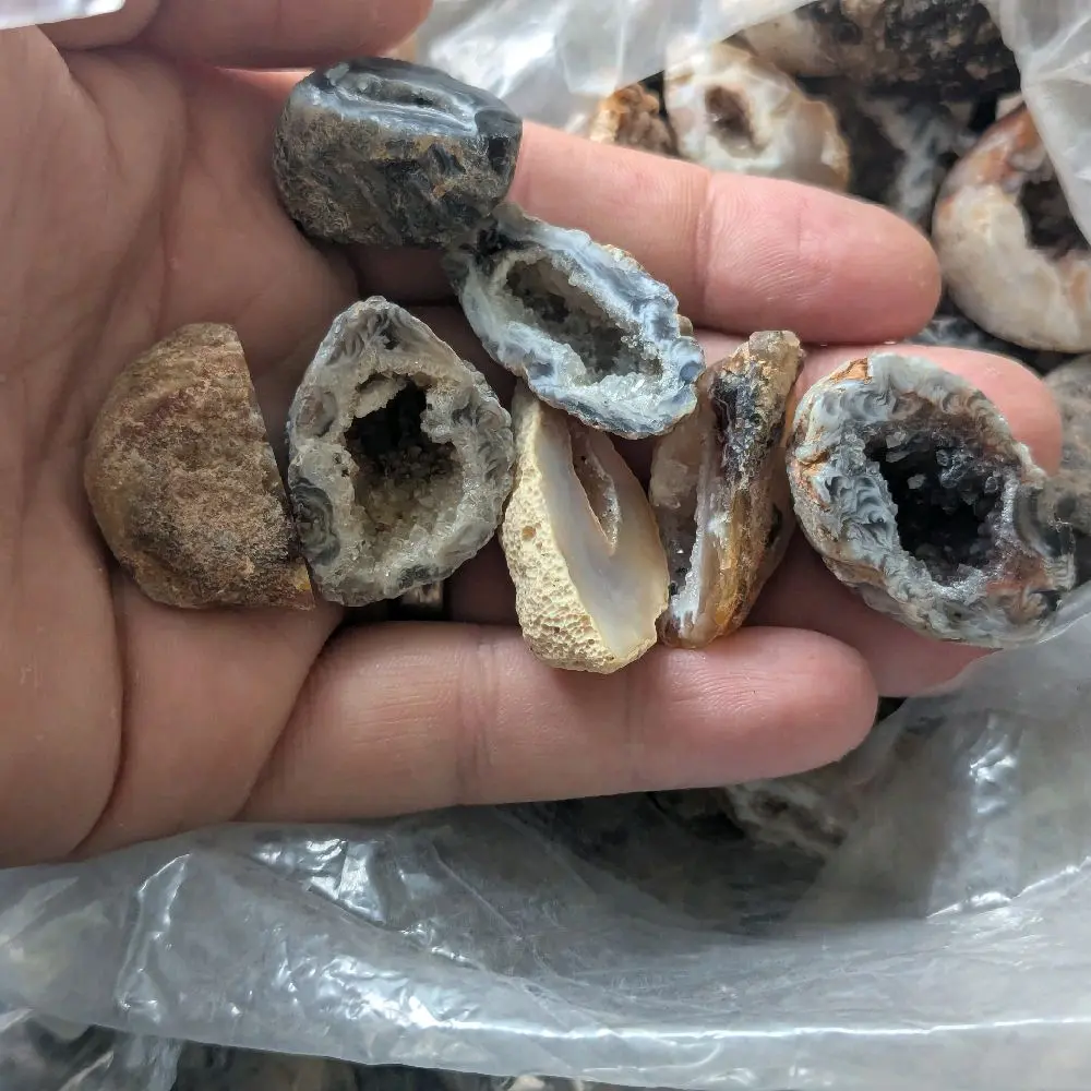 1lb Bulk Oco Geode Crystals