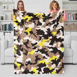 Simple Neutral Camouflage Flannel Blanket With Low-Saturation Yellow, Brown and Black Colors.Soft As A Cloud, Perfect As A Throw Blanket for Sofas and Beds, And Suitable for Use In Cars and Offices.