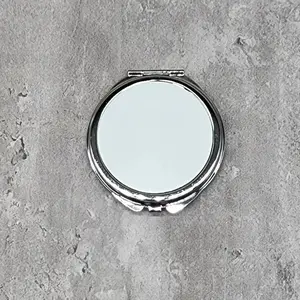 Compact mirror