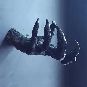 Gothic Witch Hand Resin Statue Creative Aesthetic Wall Hanging Multi-Purpose Key Holder Vintage Art Sculpture Decoration Home Wall Decor Gift