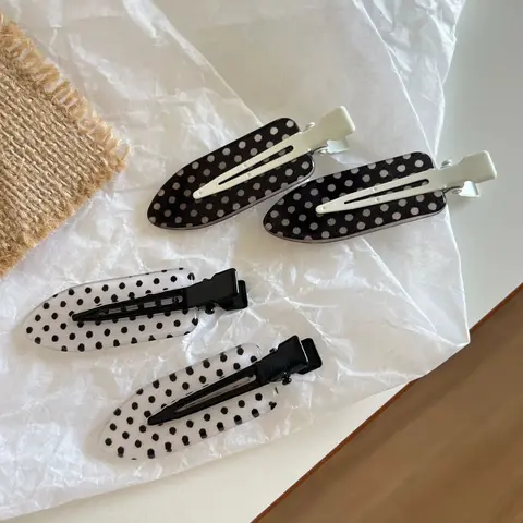 4 Pack Seamless Polka Dot Bangs Hair Clips, Cute Non Slip Fringe Barrettes, Stylish Practical for Women Girls, Hairclip