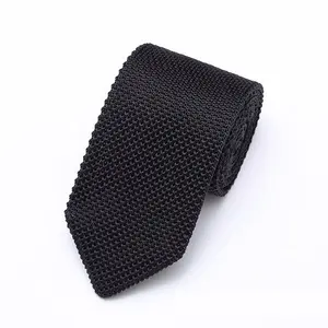 The Gentleman’s Essential Men’s Black Knit Tie Pocket Square & Tie Clip Set Classic Formal Accessory 3-Piece Premium Silk Blend
