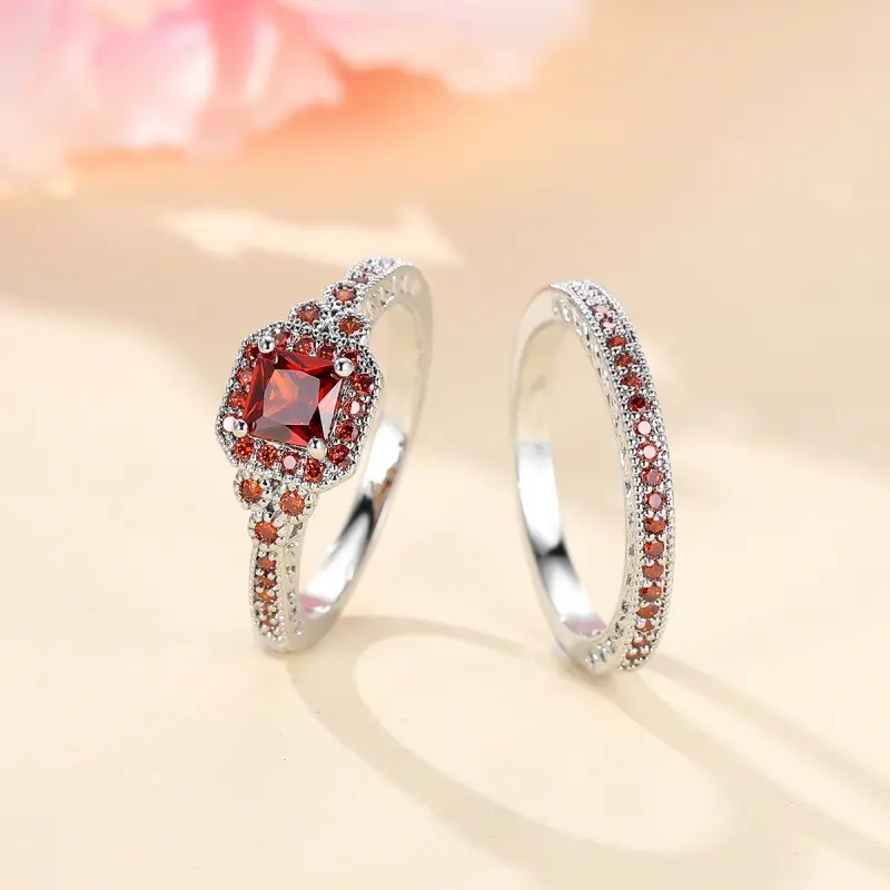 White gold pomegranate