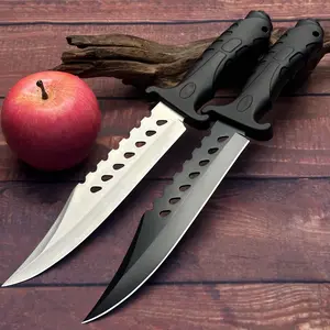 Outdoor hiking and camping dinner knife with non-slip handle, practical cutting tool for camping kitchens