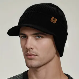 [Christmas] 1pc Men's Warm Winter Knit Hat with Brim & Maple Leaf Patch - Stretchy Soft Stretchable Round Cap, Inner Velvet Lining, Casual Outdoor Running Beanie - Ideal Christmas Thanksgiving Gifts for Men, Dads (Black, Brown, Grey), Winter Hats, Holiday