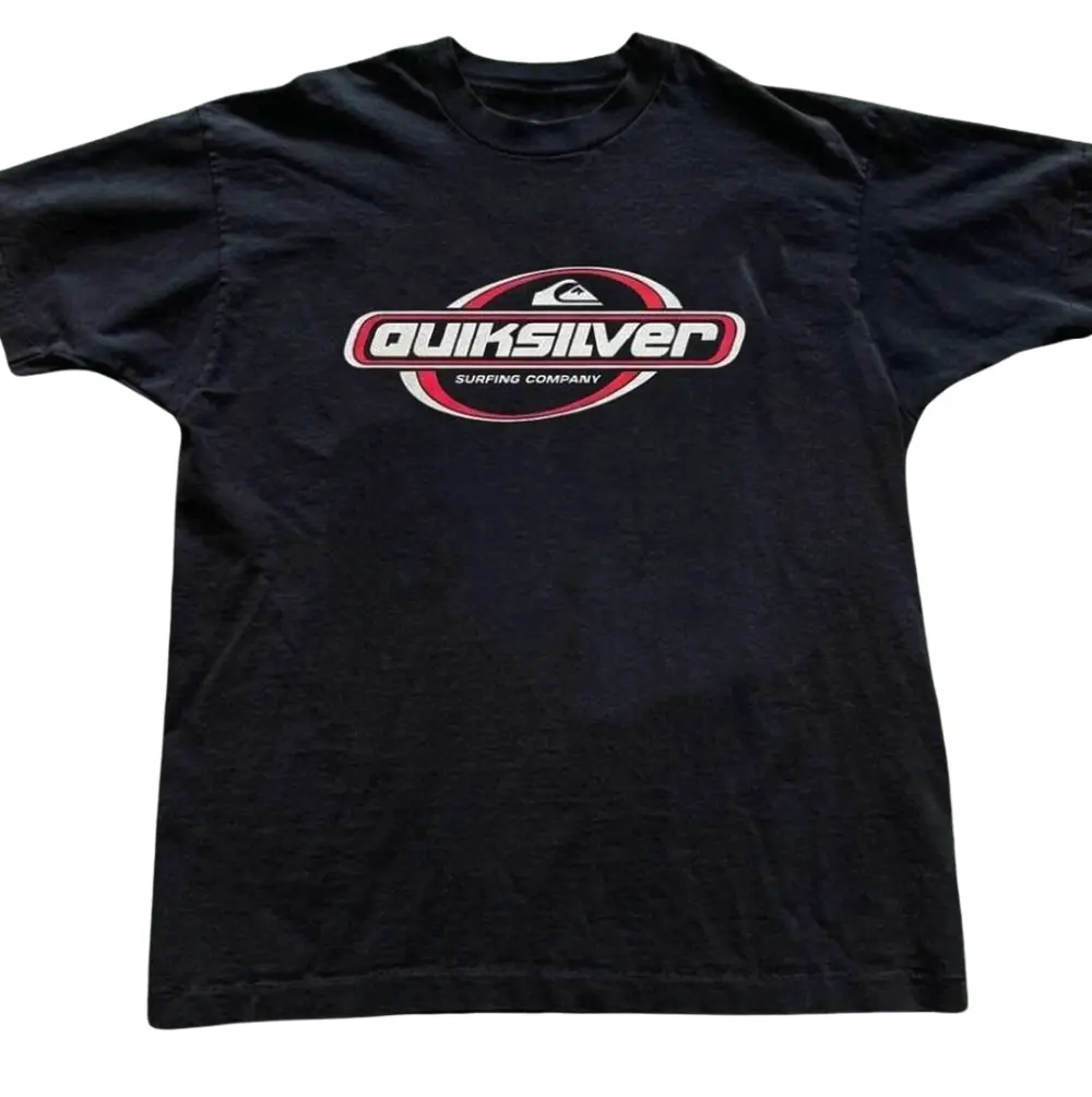 Vintage Quiksilver Black Surf Graphic Tee Aesthetic Menswear Top Streetwear Womenswear Top