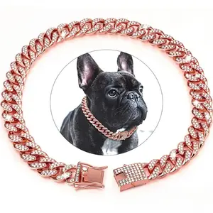 FurRush's new dog leash and collar buckle, a Cuban chain pet dog collar necklace inlaid with gold, silver, and diamonds