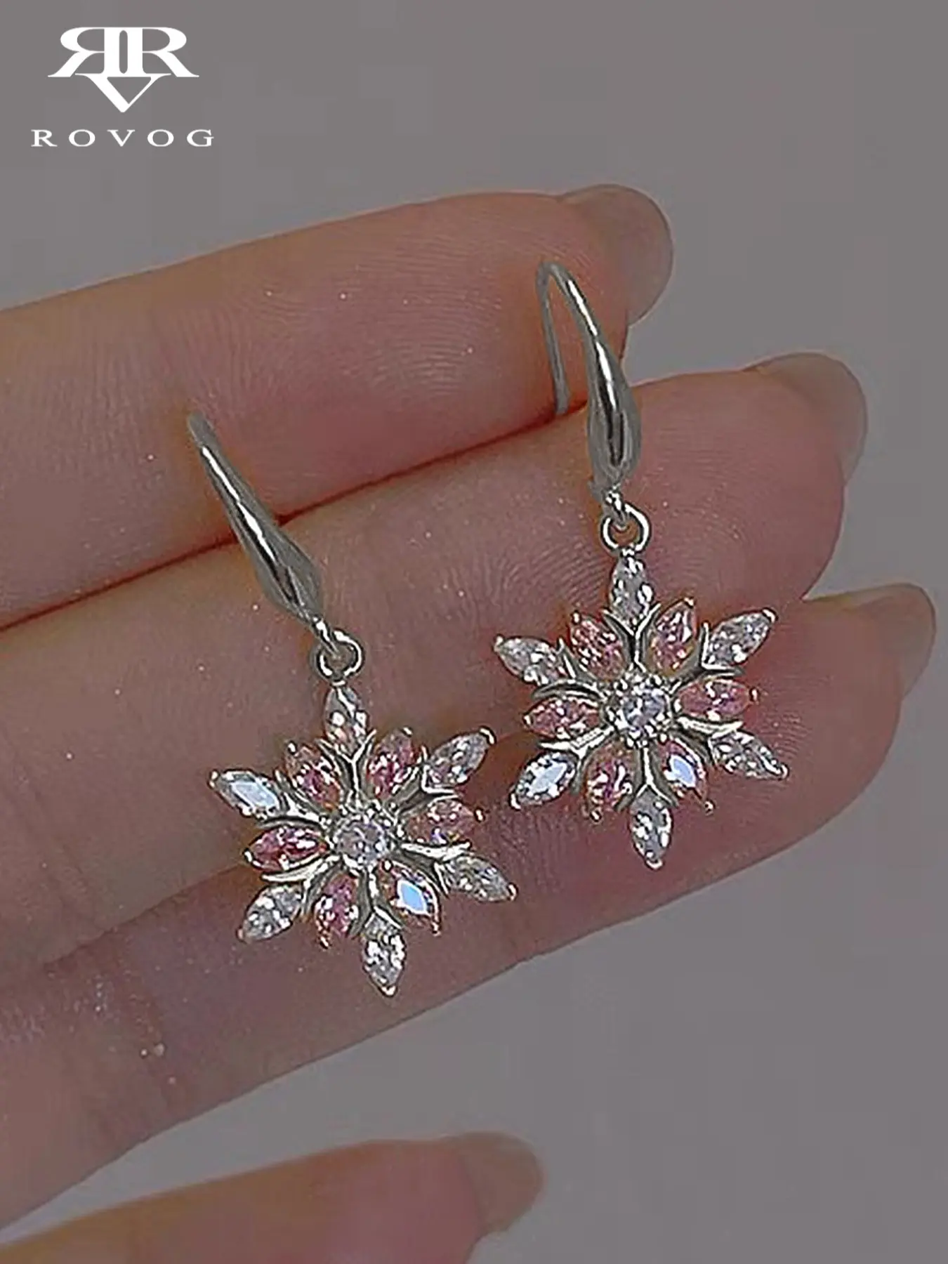 Women's Elegant Christmas Snowflake Earrings, Sweet Rhinestone Design, All-Season Jewelry Accessory, Perfect Gift Idea, High Quality Earrings