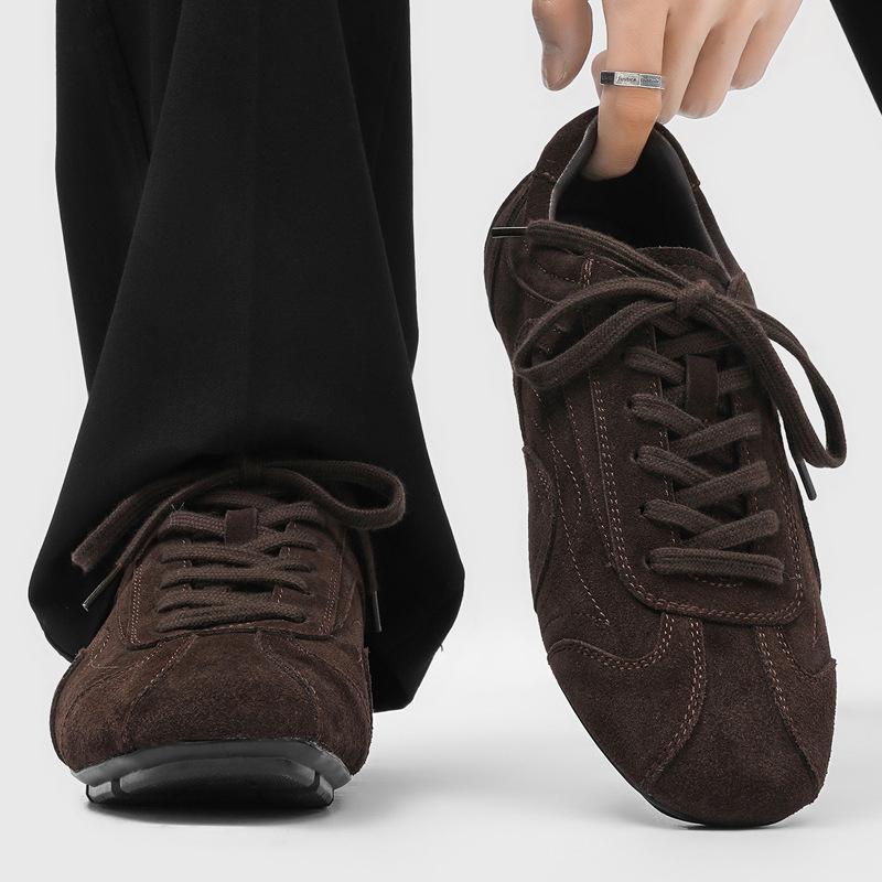 Timeless Black Leather Casual Shoes | All-Day Comfort for Men