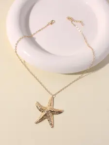 Women's Bohemian Starfish Pendant Necklace, Fashionable Minimalist Design, Elegant Chain, Exquisite Chain Jewelry, Perfect for Casual & Formal Occasions