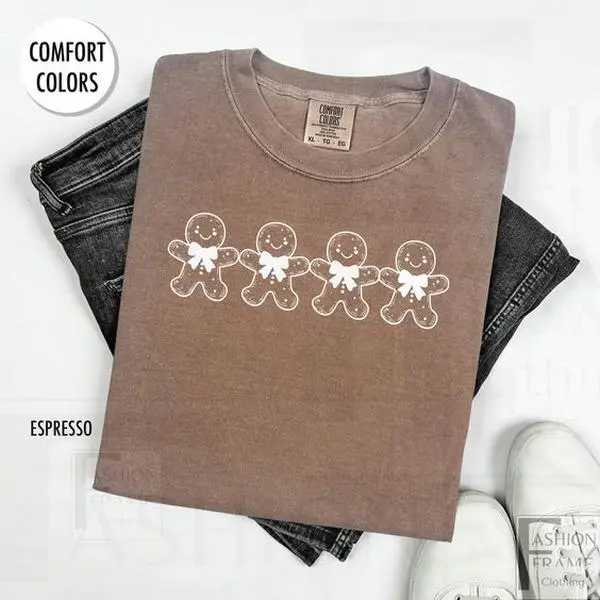 Gingerbread Christmas Shirt,   Ginger bread Man Tshirt Women Holiday T Shirt Baker Christmas Oversized Tee Baking Mom Dad Gifts .