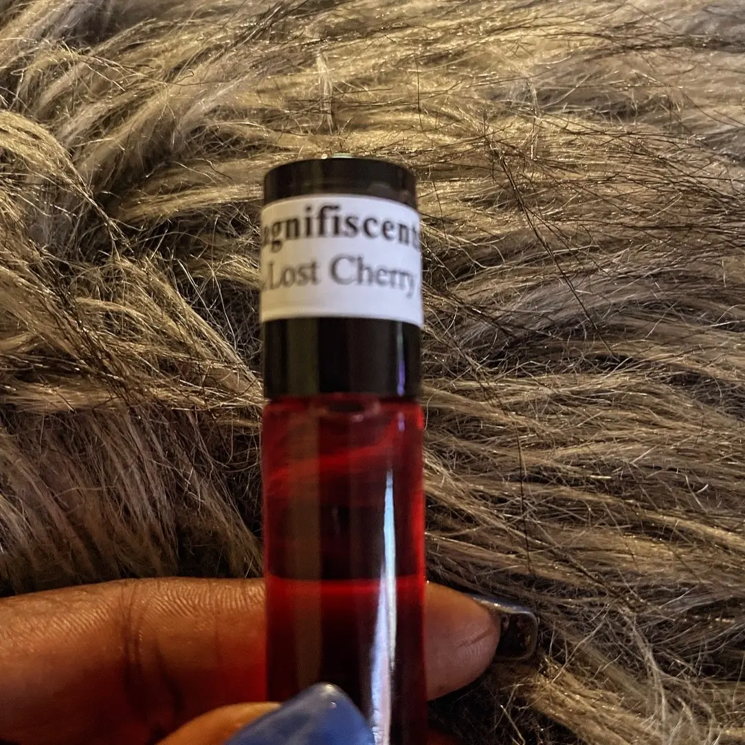 MagnifiSCENTS Lost Cherry Oil - Exotic and Alluring Fragrance - Long-Lasting Formula for Women