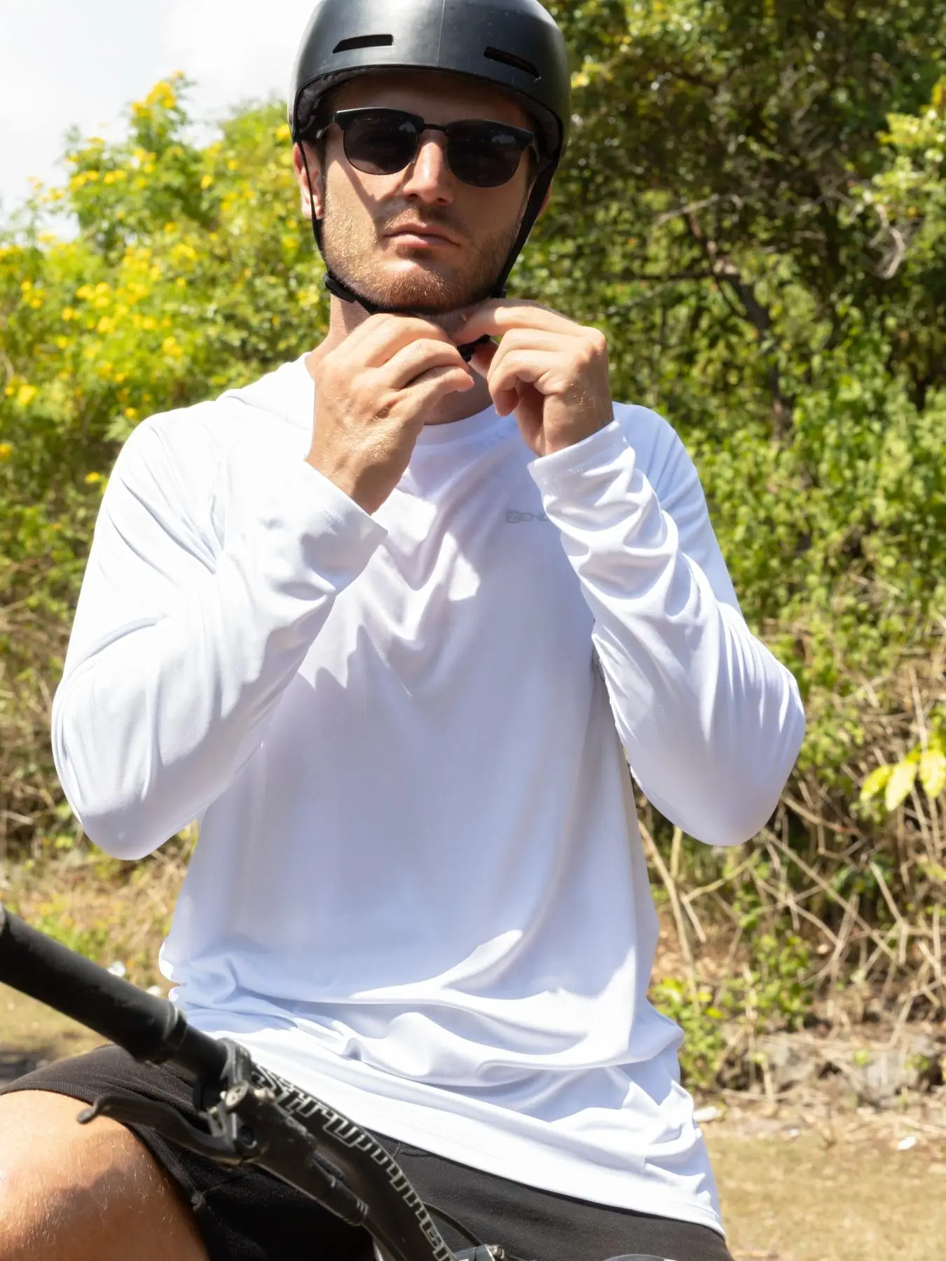 Men's Long Sleeve Sun-Proof Sports Rashguards, Letter Print Breathable Quick Drying Top for Outdoor Sports, Men's Sport & Outdoor Clothing