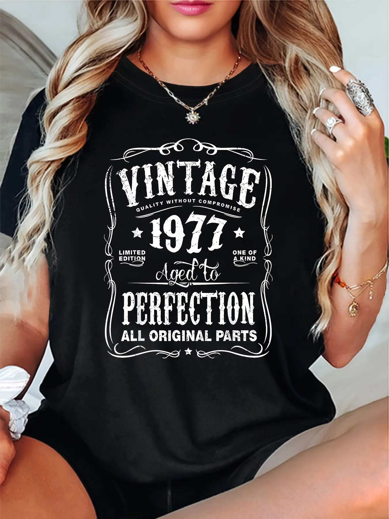 1977 Limited Edition Vintage Letter Print T-shirt, Short Sleeve Crew Neck Casual Top for Summer & Spring, Women's Clothing