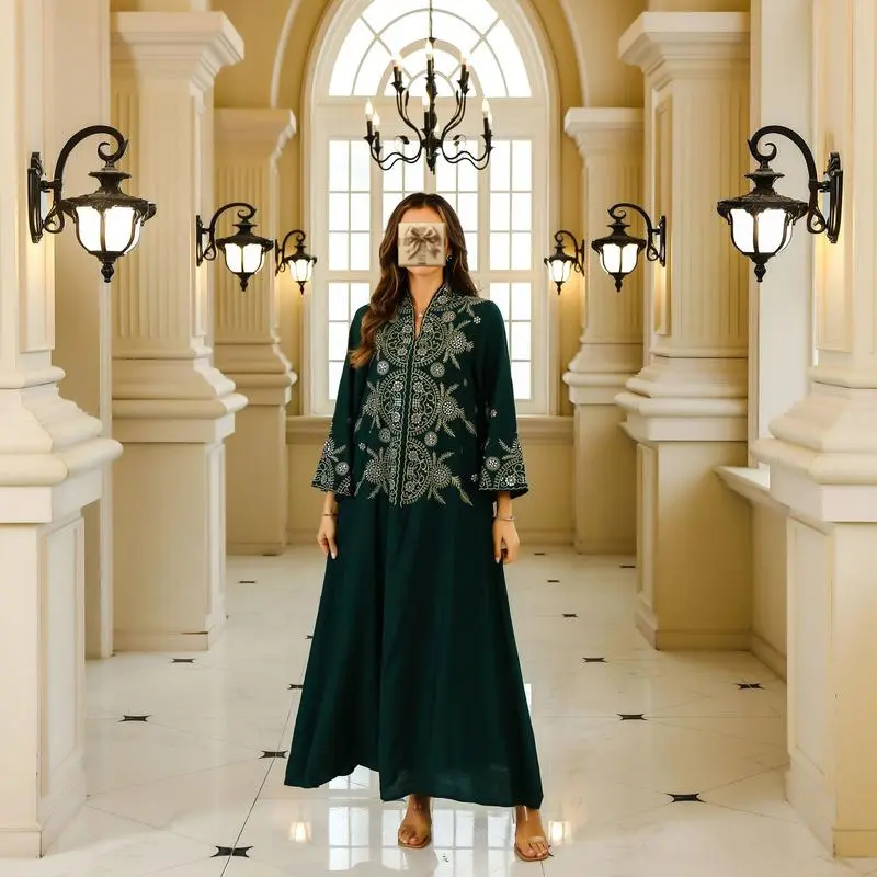 Luxury Muslim women's robes, abaya embroidered gowns and evening Middle Eastern Dubai clothing, Everyday Street Trendy Chic Premium Quality Look Style Versatile All-Season Durable Wear Elegant Modern Classic Comfortable