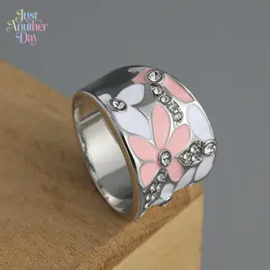 Chic and Lovely Pink Flower Wide Ring Causal Bohemian Style Band Daily Fashion Clothing Accessory Ring