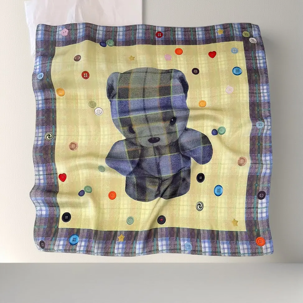 34# Button Bear Scarf (EA1723)