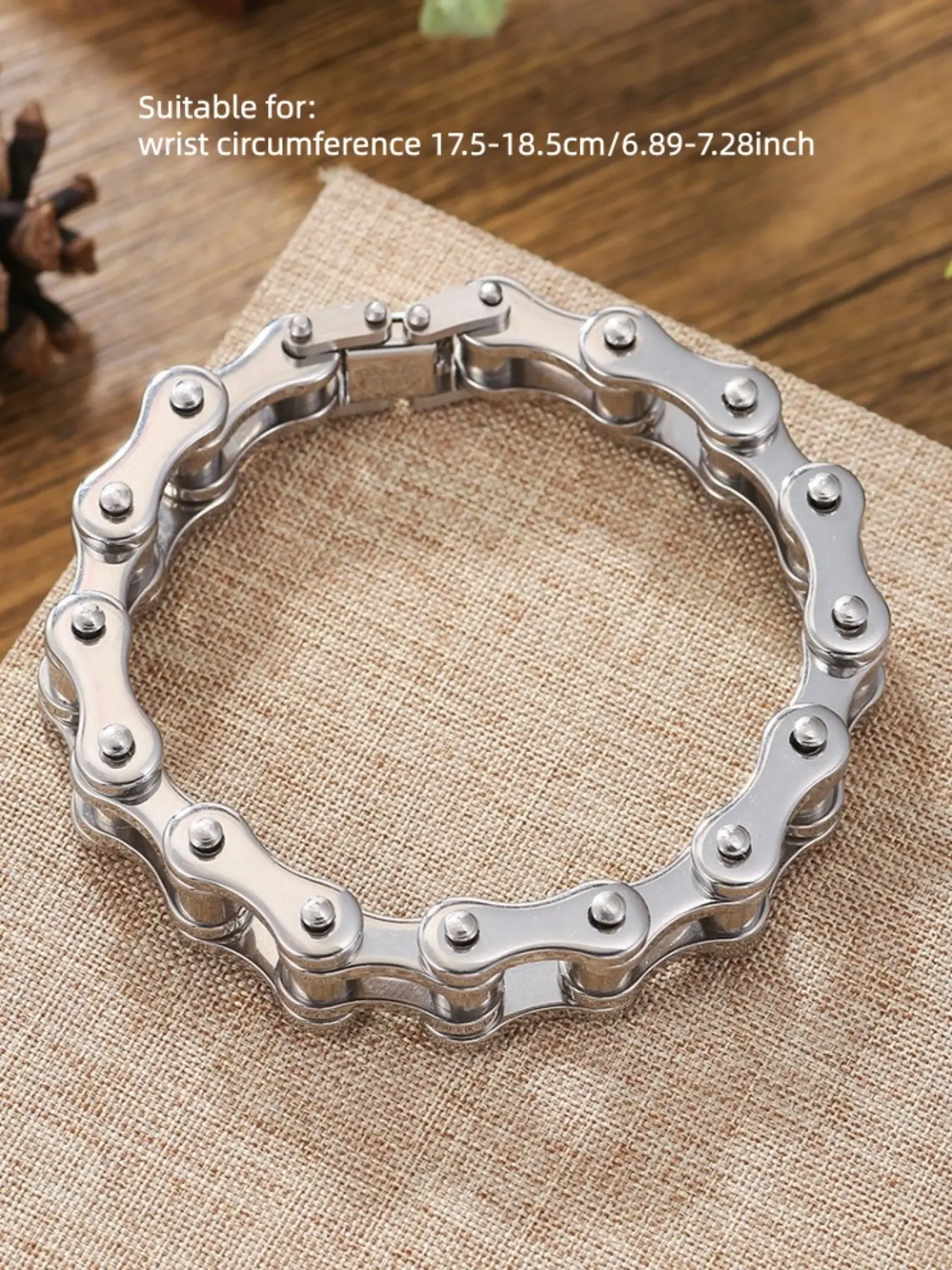 Men's Biker Motorcycle Chain Bracelet, Chunky Link Bracelet, Polished Stainless Steel Punk Rock Jewelry, Non-Tarnish Heavy Duty Bike Link Bracelet for Men, Hip Hop Streetwear Accessory