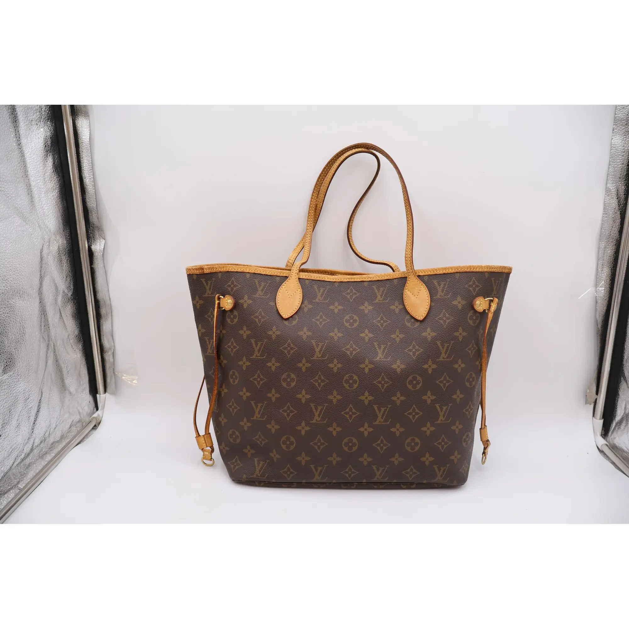 Pre-owned Louis Vuitton canvas Tote bags Monogram Neverfull MM Tote Bag (YXH8220872)