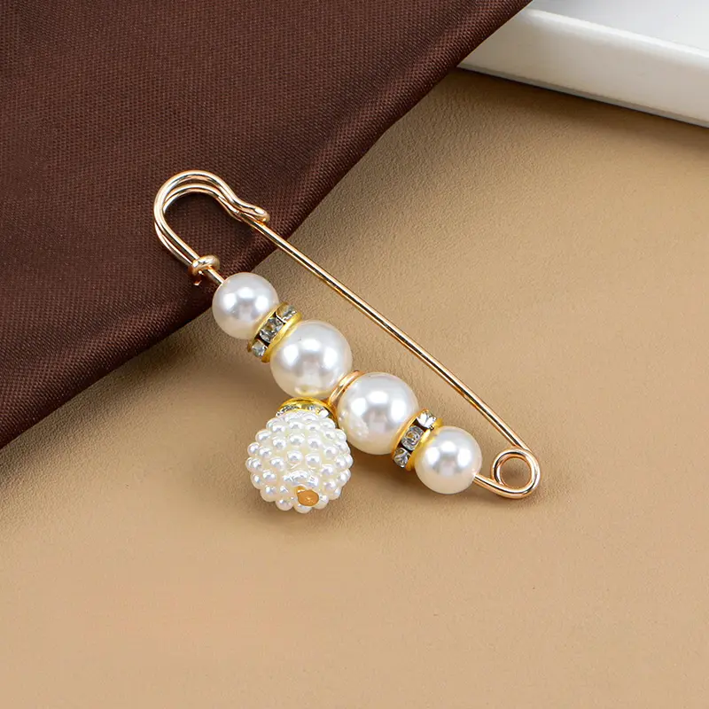 3#Yangmei Four Beads 5.8cm (White)