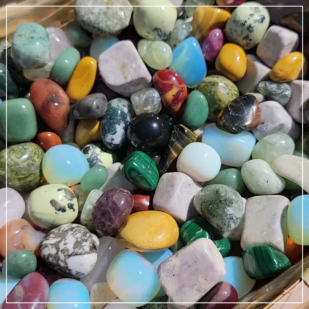 High Quality Pocket Crystal Confetti Scoops with Tarot Cards