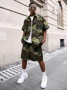 Men's Camo Print Short Sleeve Shirt & Shorts Set, Loose Casual Button Up Top & Pocket Shorts, Men's Two-piece Outfits for Summer, Camouflage, Casual Fashion Set, Menswear