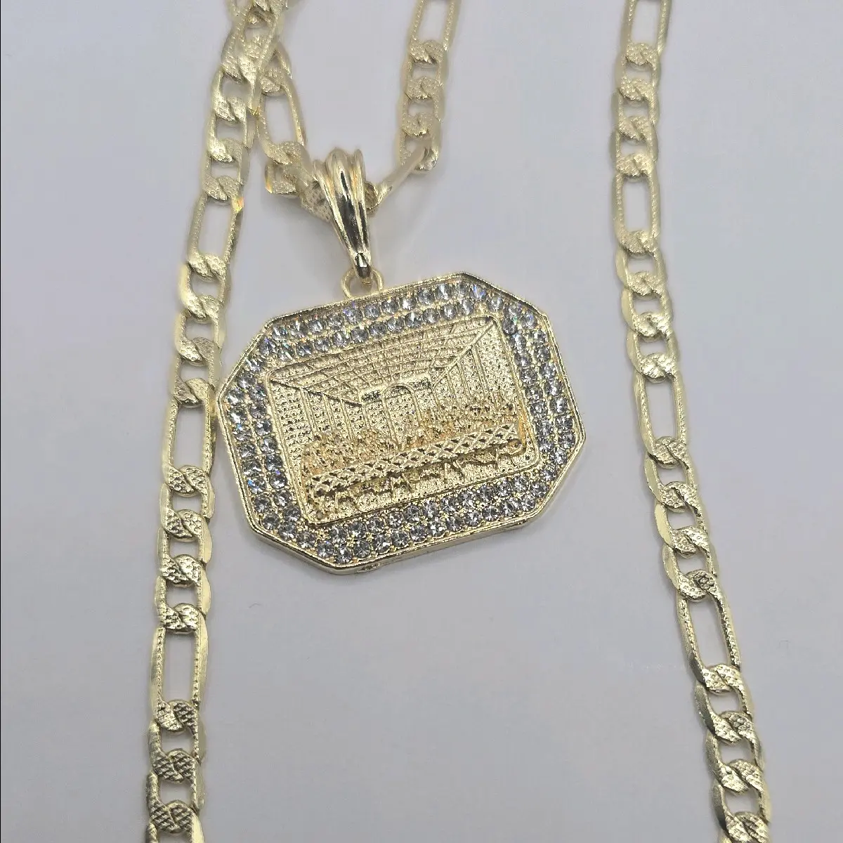 THE LAST SUPPER figaro necklace gold-plated pendant with clear stones