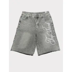 Men'S Retro-Style Denim Shorts with a Washed Finish, Featuring a Straight Wide Leg Design That Is Loose, Casual, And Versatile, Perfect for Capri Wear.