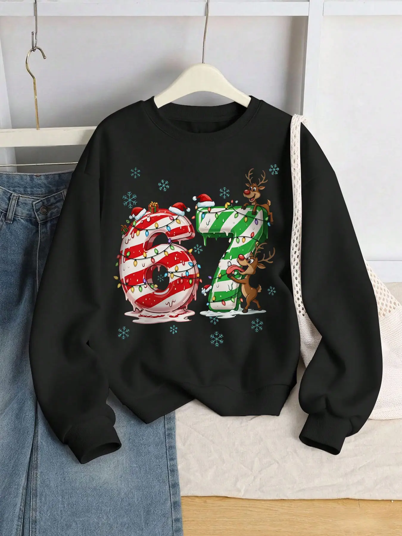 Women's Fleece-Lined Christmas Snowflake Print Sweatshirt, Casual Outdoor Round Neck Pullover, Loose-Fitting Fall & Winter Fashion
