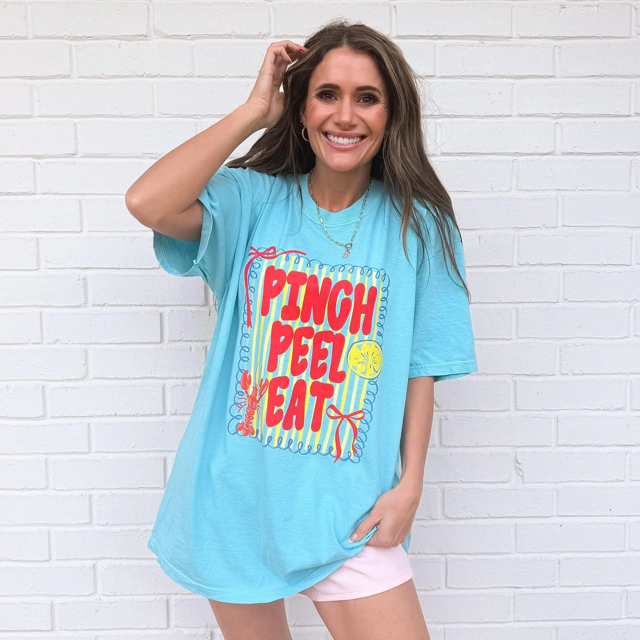 Yellow Pinch peel eat, Crawfish boil season, trending preppy coquette bow, Crawfish Season, Mud bugs tshirt