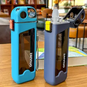 Square sports water bottle, stylish and portable, suitable for students, adults, children, and men, small capacity, plastic, high-temperature straw cup.